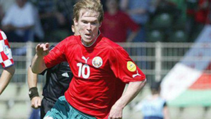 Telediario 1 - Bielorrusia, una selección desconocida de la que no conviene fiarse