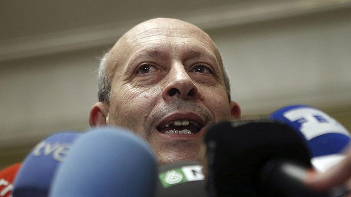 Informativo 24h - La oposición reacciona a las palabras del ministro Wert sobre el modelo educativo catalán