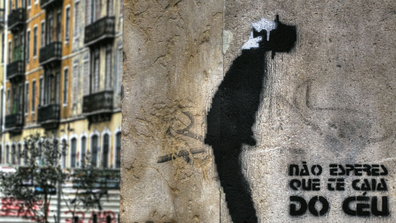 En Portada . O adéus à saudade - Avance - En portada | Ver