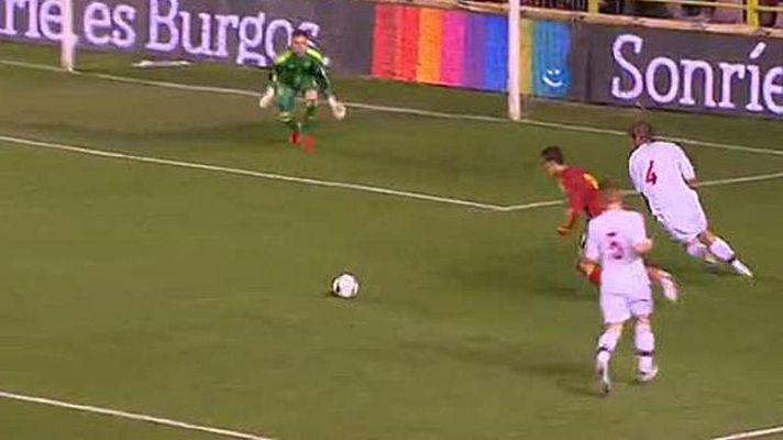  - Triplete de Rodrigo a los daneses (3-0)