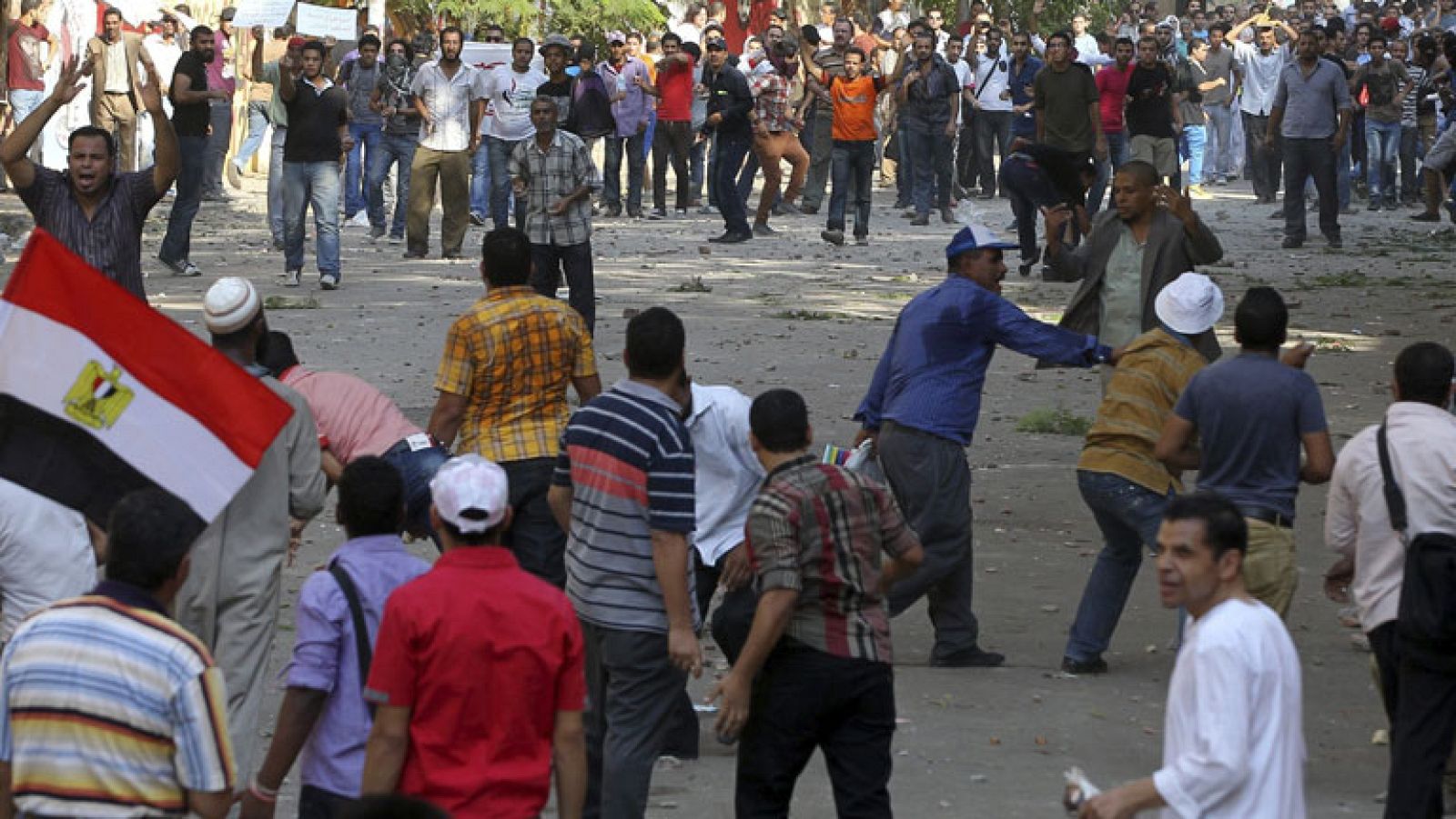 Choques entre partidarios y detractores de los Hermanos Musulmanes dejan 200 heridos