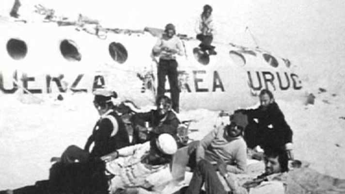 Telediario 1 - 40 años  "Tragedia de los Andes"