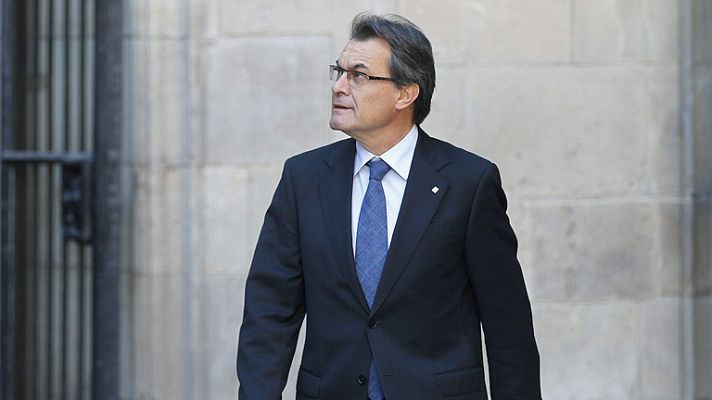 Telediario 1 - Sigue la polémica sobre Cataluña