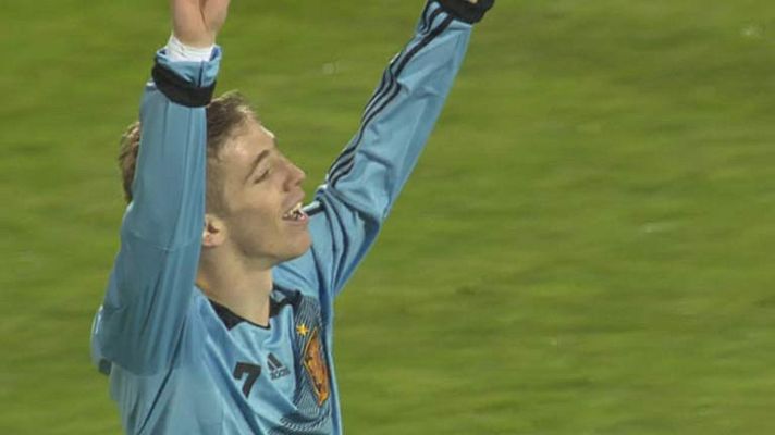  - Muniain adelanta a España (0-1)