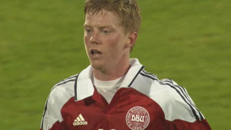 Dinamarca recorta la diferencia (1-2)