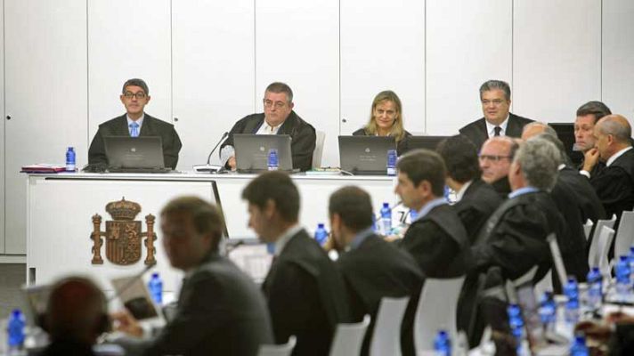 Telediario 1 - Juicio por el Prestige