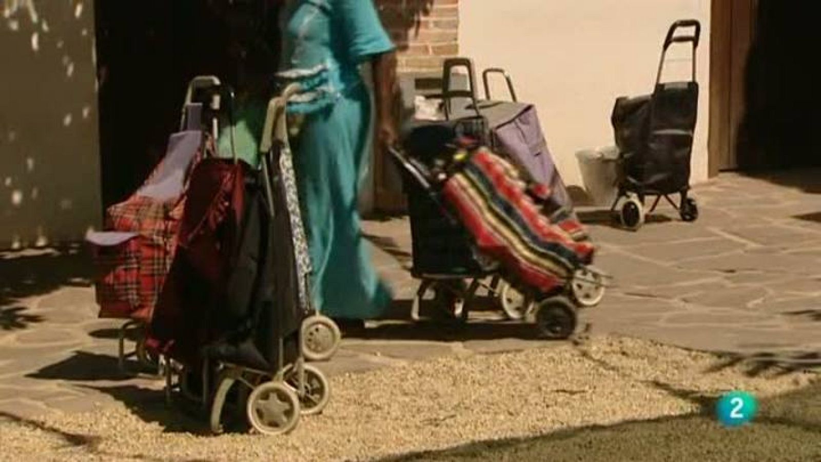 Para Todos La 2 - Vídeo: Hacer frente a la pobreza