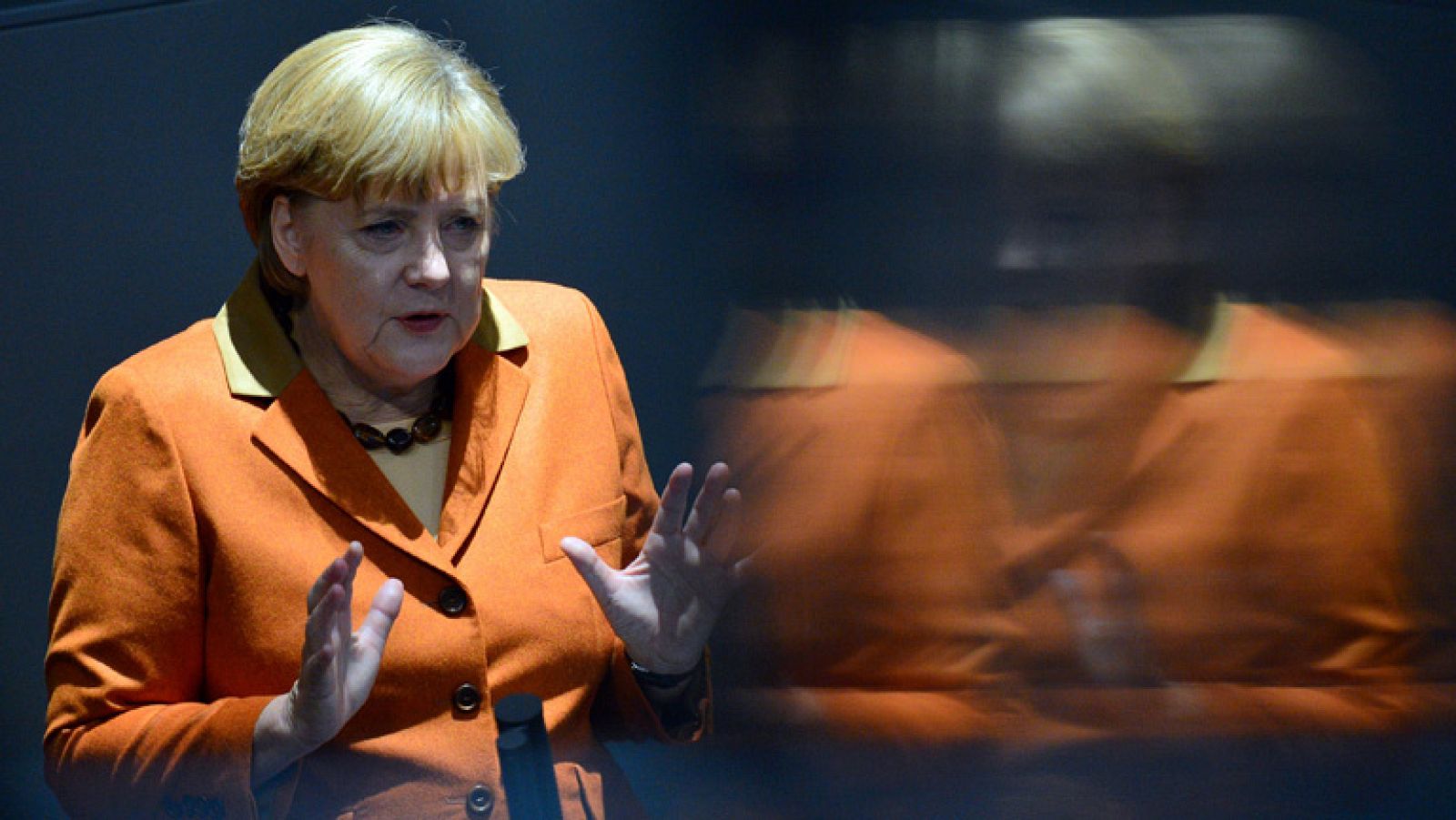 Merkel repite que España es la única que debe decidir si pide o no el rescate