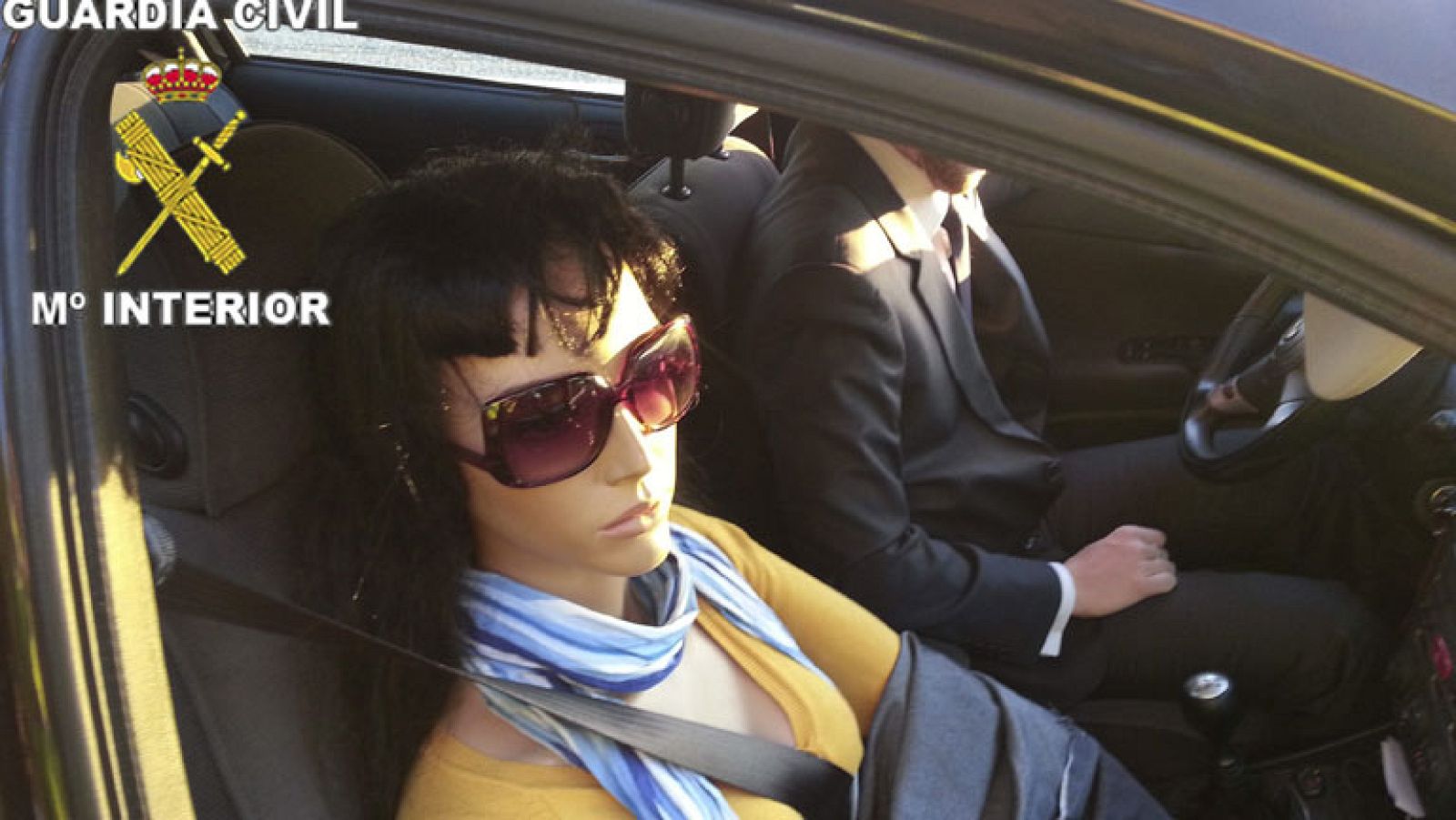 200 euros de multa por colocar un maniquí de copiloto para poder entrar a Madrid