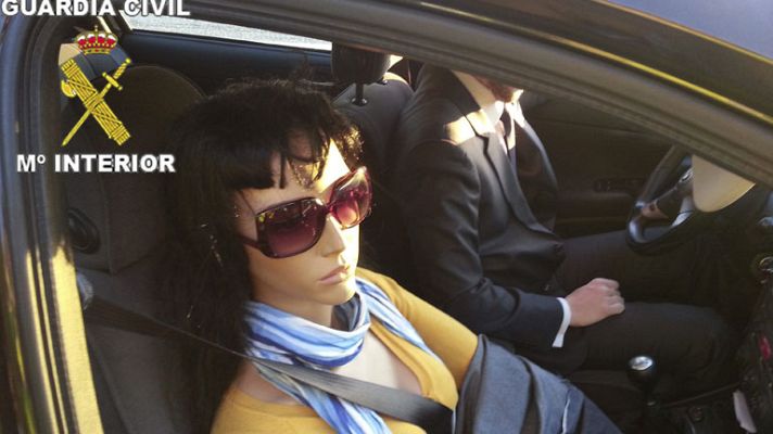 Telediario 1 - Multado por usar un maniquí