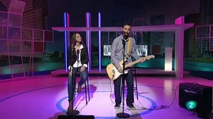 Para todos La 2 - Alondra Galopa