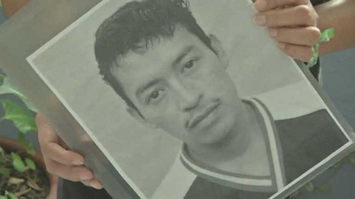 Telediario 1 - Desaparecidos al inmigrar