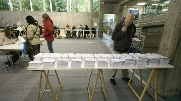 Telediario 1 - Telediario - 15 horas - 21/10/12