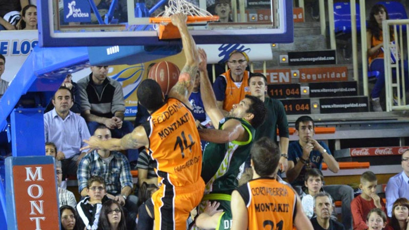 La cuarta jornada de la Liga Endesa de baloncesto ha vuelto a dejar jugadas espectaculares. Repasamos las tres mejores.