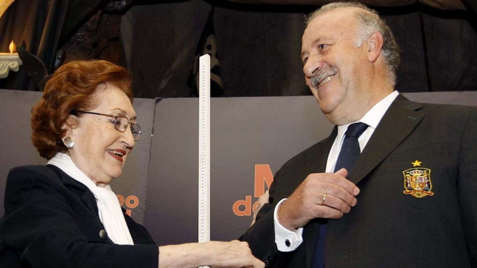 Vicente del Bosque, en el  Museo de Cera | Ver