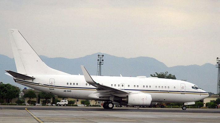 Informativo 24h - Los pilotos denuncian deslumbramientos con láser en el aeropuerto del Prat