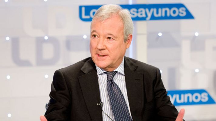 Los desayunos - Valcárcel cree que es "saludable" que los diputados regionales tengan su salario