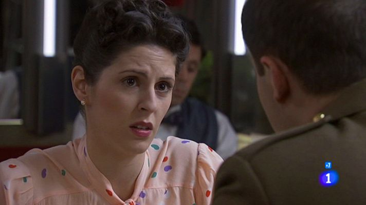 Amar en tiempos revueltos - Olavide pide matrimonio a Aurelia