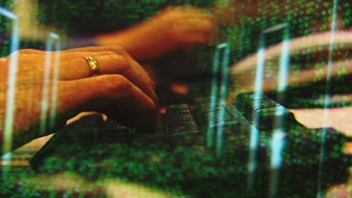 Telediario 1 - Ciberdelitos