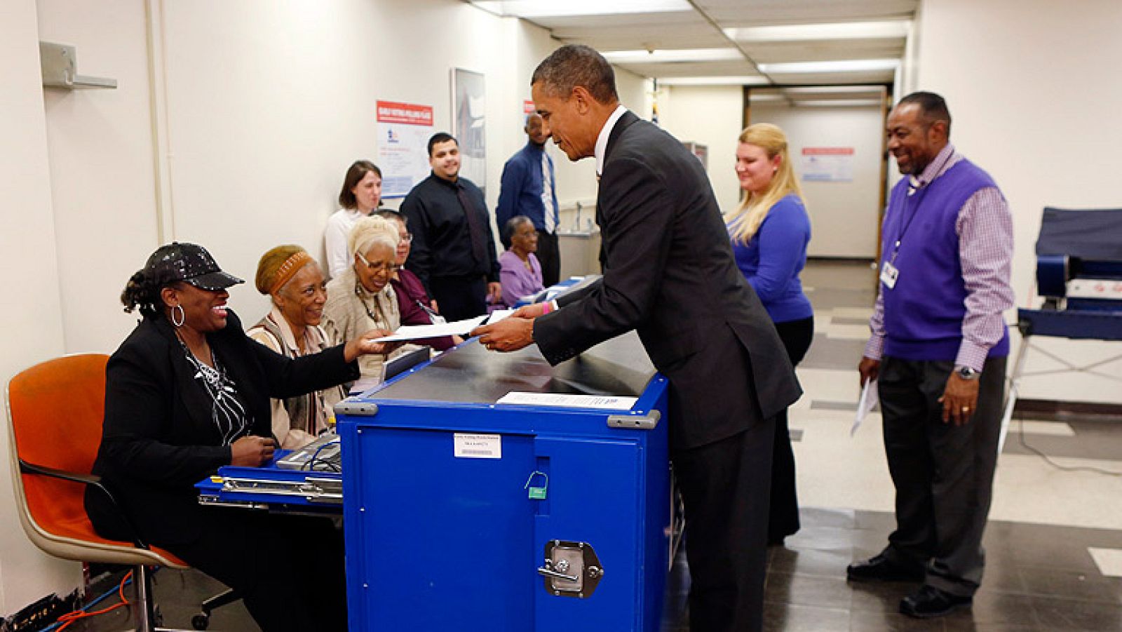 Obama ya ha votado para las elecciones el 6 de noviembre