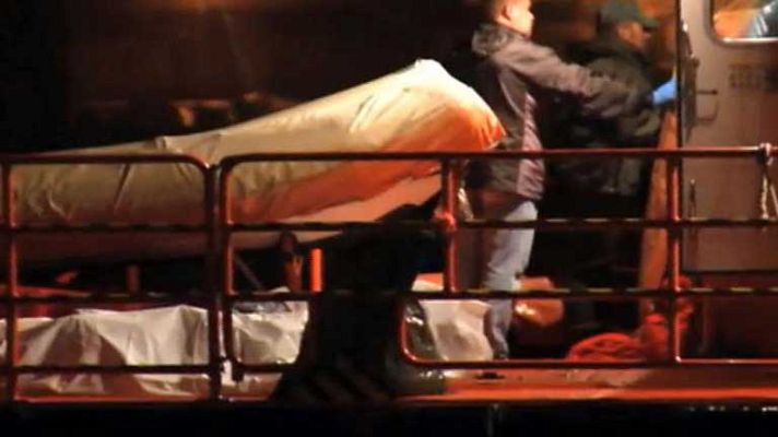 Telediario 1 - Rescate de inmigrantes