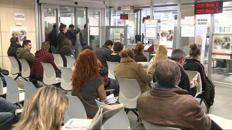 El paro incide de forma especial en el sector público
