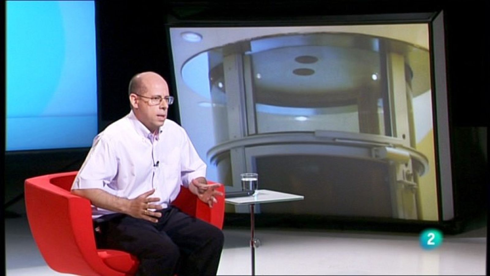 Fábrica de ideas-Invierte: Elevadores Neumáticos | Ver