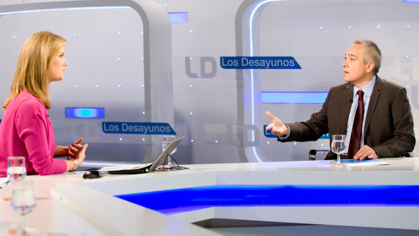 Entrevista íntegra a Pere Navarro (PSC) en 'Los Desayunos' - Los desayunos | Ver