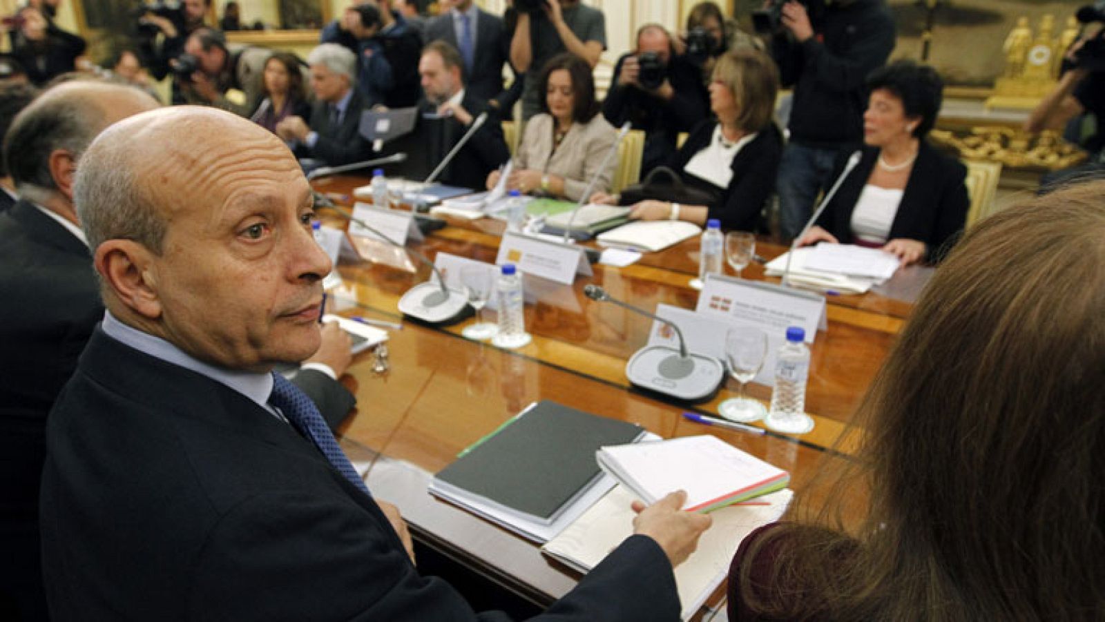 Cataluña y País Vasco coinciden en resaltar que la reforma educativa "invade competencias" - Informativo 24h | Ver