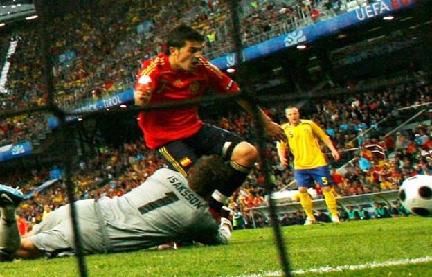 Eurocopa - El equipo y la afición, con Villa