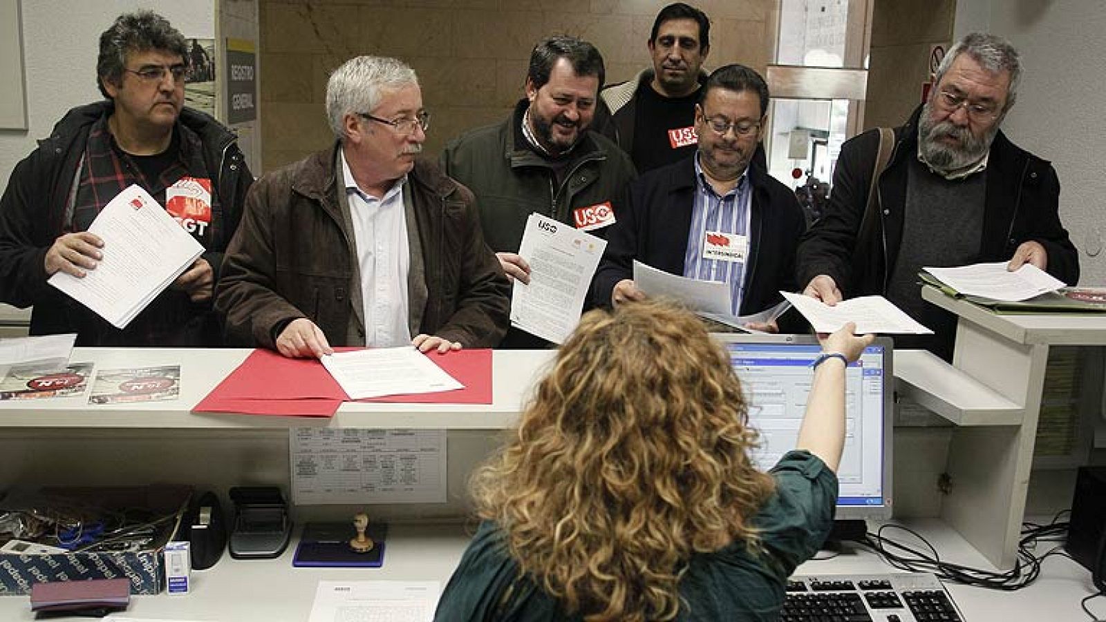 Los sindicatos registran la huelga general del 14N