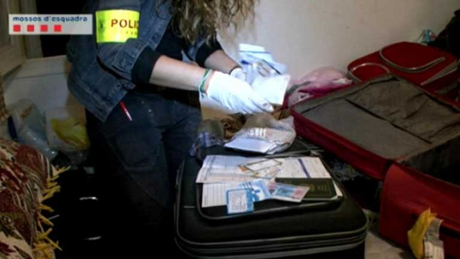 Hay 31 detenidos, 18 en Cataluña de una banda paquistaní que traficaba con seres humanos