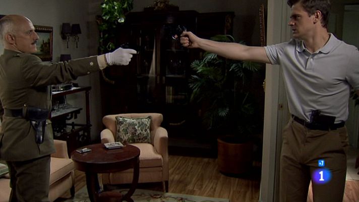 Amar en tiempos revueltos - Duelo entre Armenteros y Carlos