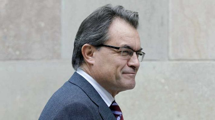 Telediario 1 - Vídeo institucional del 25N