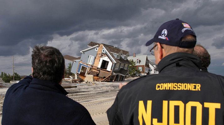 Telediario 1 - Tres millones de hogares sin luz