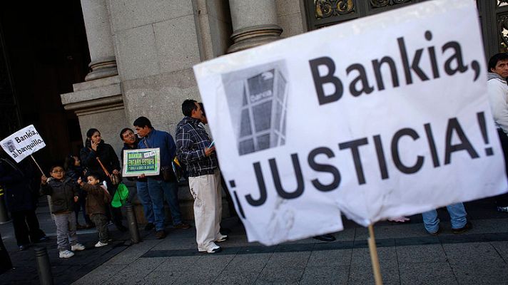 Telediario 1 - Comienza el juicio sobre Bankia con los interrogatorios a los 33 exconsejeros imputados