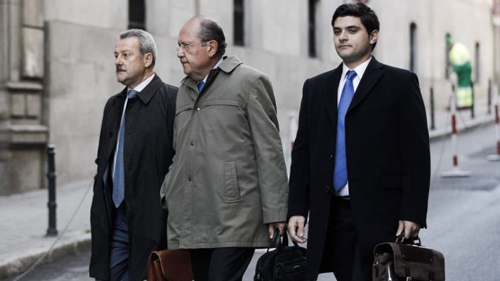 Telediario 1 - Juicio a exdirectivos de Bankia