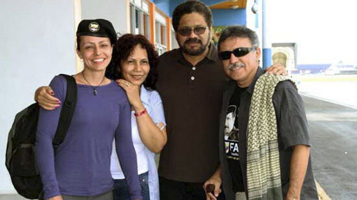 Telediario 1 - Negociación Colombia