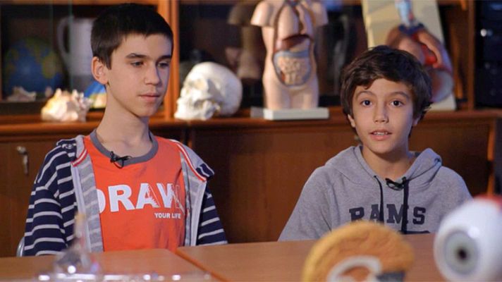 Redes - ¿nos enganchan las redes sociales?