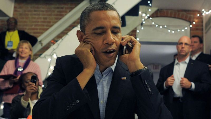 Obama y Romney continúan buscando apoyo en las últimas horas - La tarde en 24h | Ver