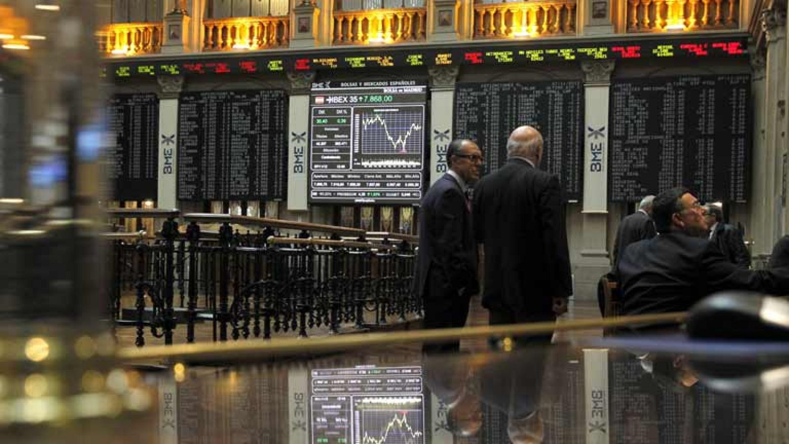 La Bolsa cae un 2,28%, la mayor caída en mes y medio - Informativo 24h | Ver