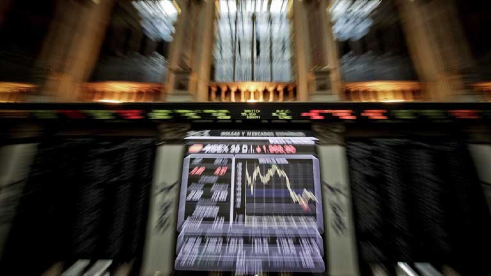 España coloca 4.760 millones en deuda a medio y largo plazo con fuerte demanda