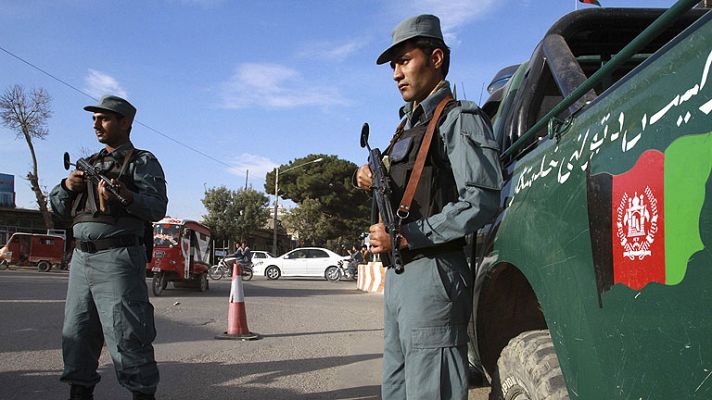 Informativo 24h - Un uniformado afgano muere en un tiroteo con tropas españolas