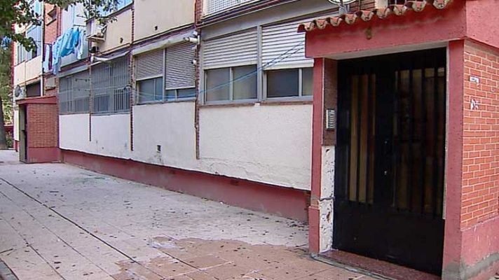 Telediario 1 - Viviendas ilegales