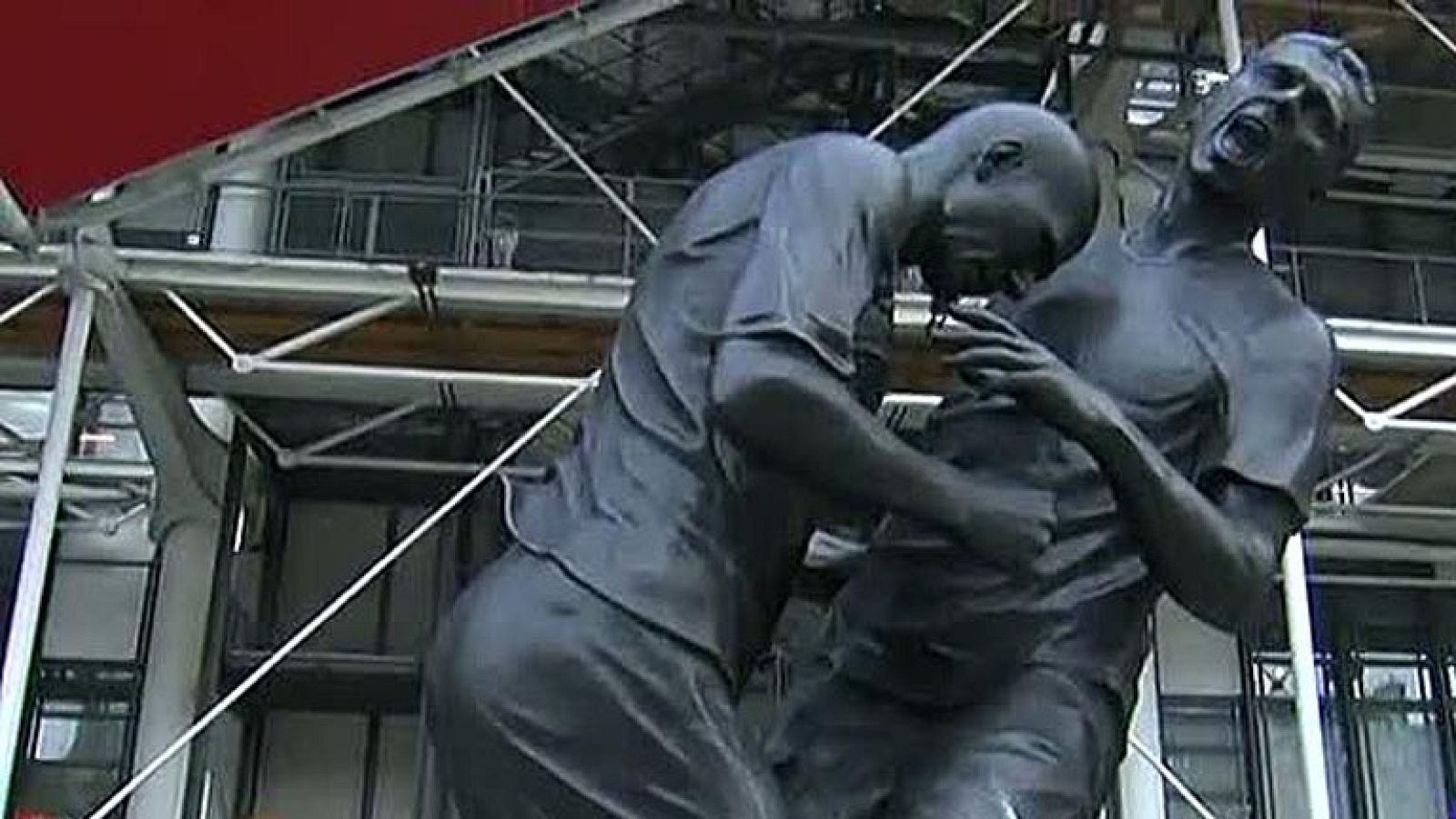 Polémica para una estatua poco deportiva