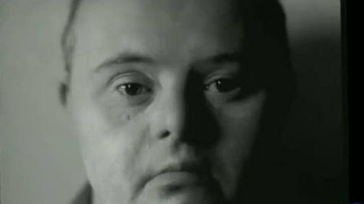 Telediario 1 - Una organización internacional fomenta la integración de personas con discapacidad a través del deporte