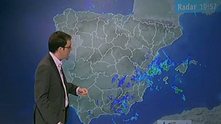 El tiempo - Alerta naranja  en Granada y Almería por nevadas