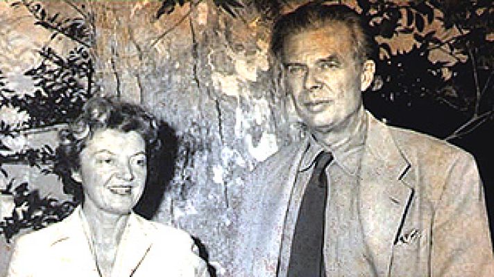 Universo UNED - Aldous Huxley.