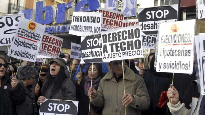 Telediario 1 - Telediario 2 en 4' - 12/11/12