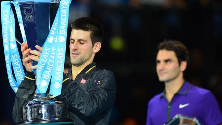 Telediario 1 - Novak Djokovic se hace 'Maestro' frente al 'Maestro' Federer